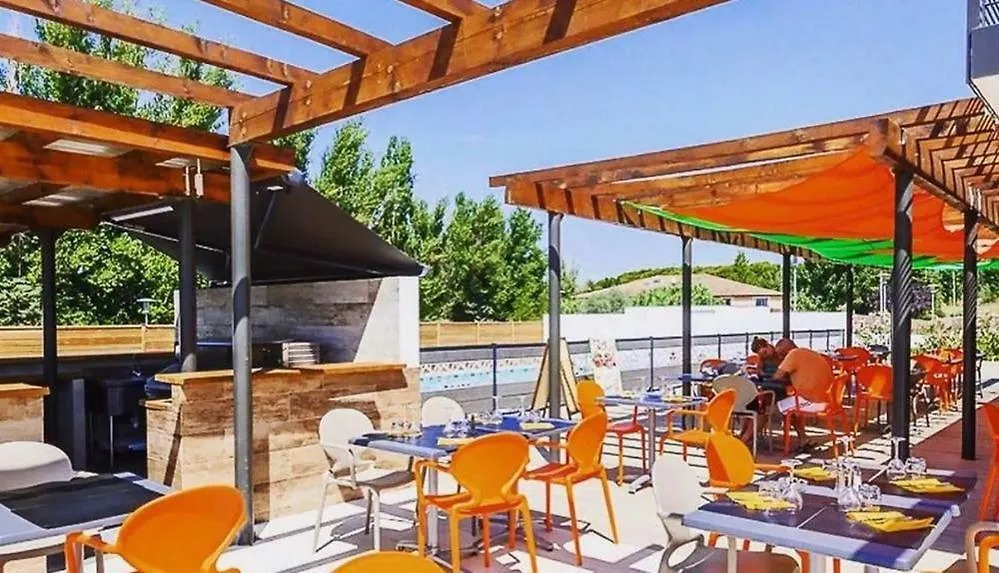 Appart Hotel Cezanne Aix-en-Provence Apartment